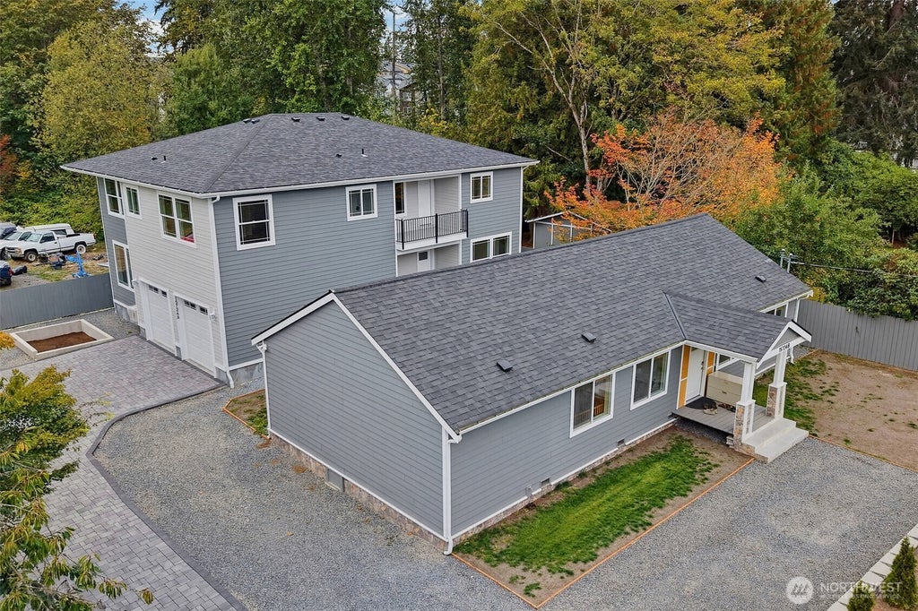 Photo of 15724 king Place PL #A, Lynnwood, WA 98087 (MLS # 2588959)