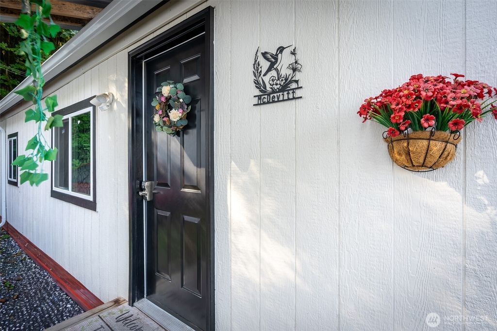 Photo of 16405 Maple Valley Hwy Hwy #22, Renton, WA 98058 (MLS # 2446825)
