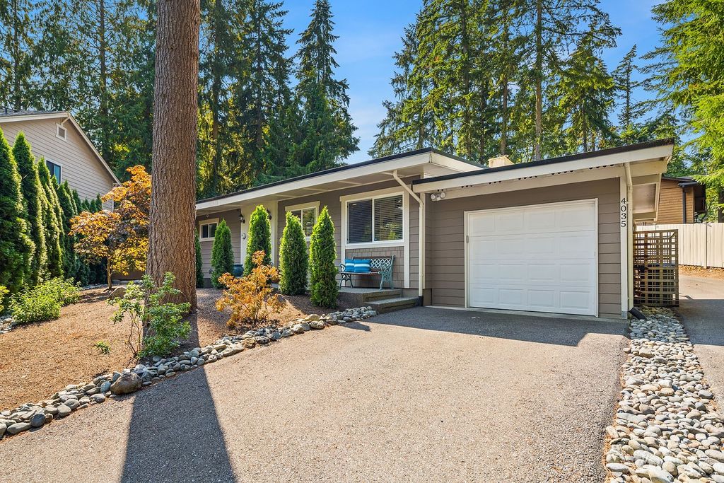 Photo of 4035 162nd Avenue SE, Bellevue, WA 98006 (MLS # 2030470)
