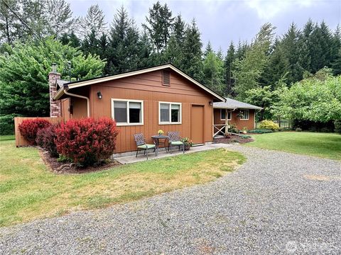 Photo of 31808 Hinkleman Road S, Roy, WA 98580 (MLS # 2524568)