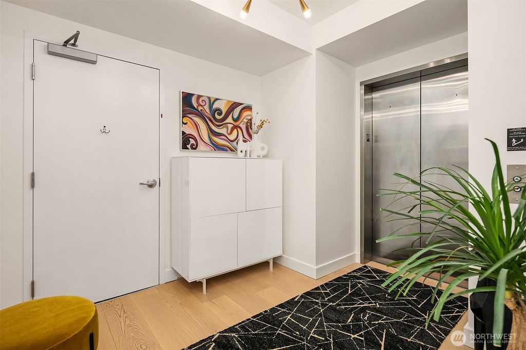 Photo of 1920 4th Avenue #604, Seattle, WA 98101 (MLS # 2419579)
