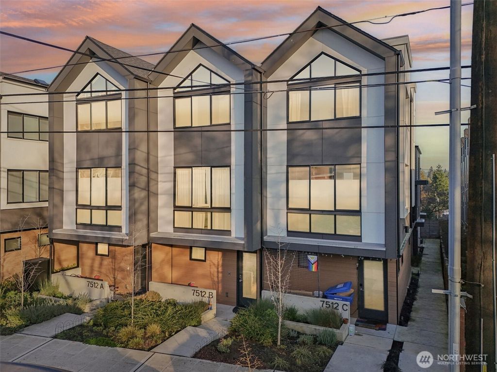 Photo of 7514 43rd Avenue S #B, Seattle, WA 98118 (MLS # 2463968)