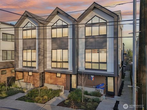 Photo of 7514 43rd Avenue S #B, Seattle, WA 98118 (MLS # 2463968)