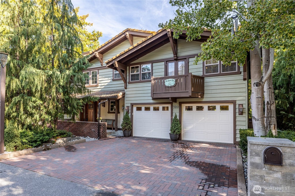 Photo of 310 Division Street, Leavenworth, WA 98826 (MLS # 2593258)