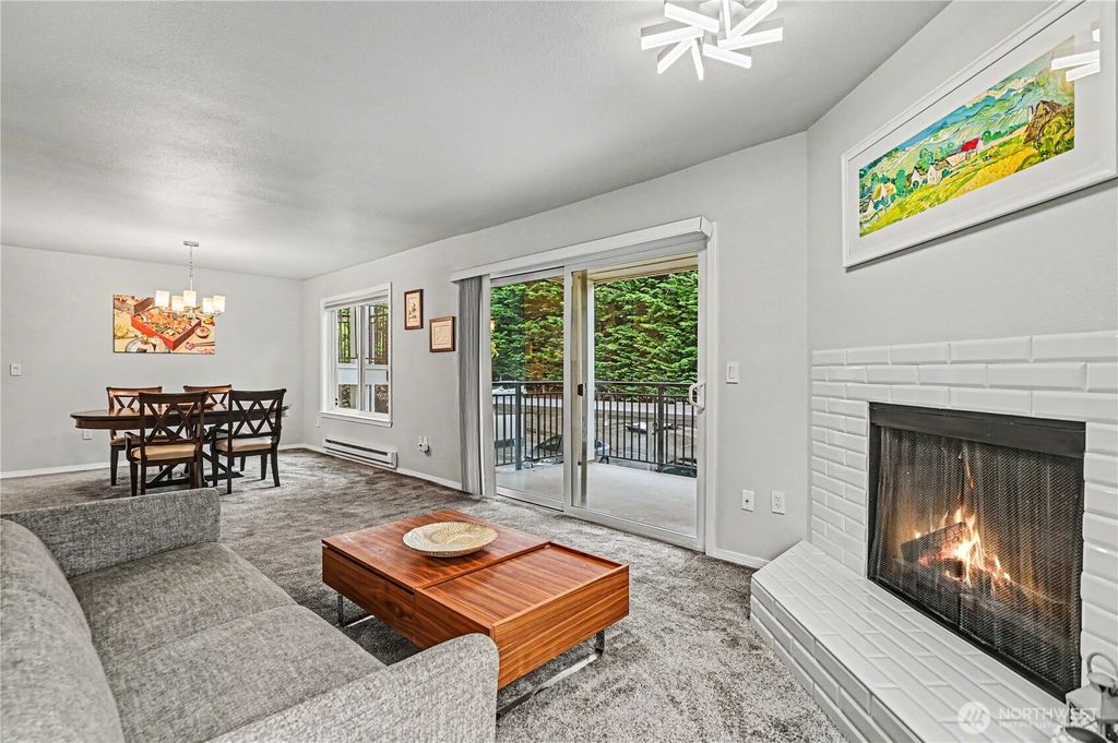 Photo of 13616 NE 7th Street #E3, Bellevue, WA 98005 (MLS # 2524391)