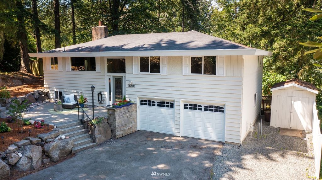 Photo of 15506 Juanita Drive NE, Kenmore, WA 98028 (MLS # 1975665)