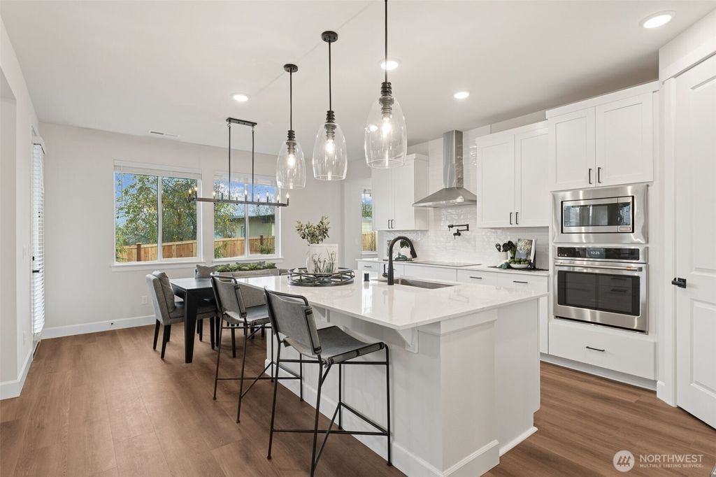 Photo of 2214 Oak Court Ct #4, Milton, WA 98354 (MLS # 2455368)