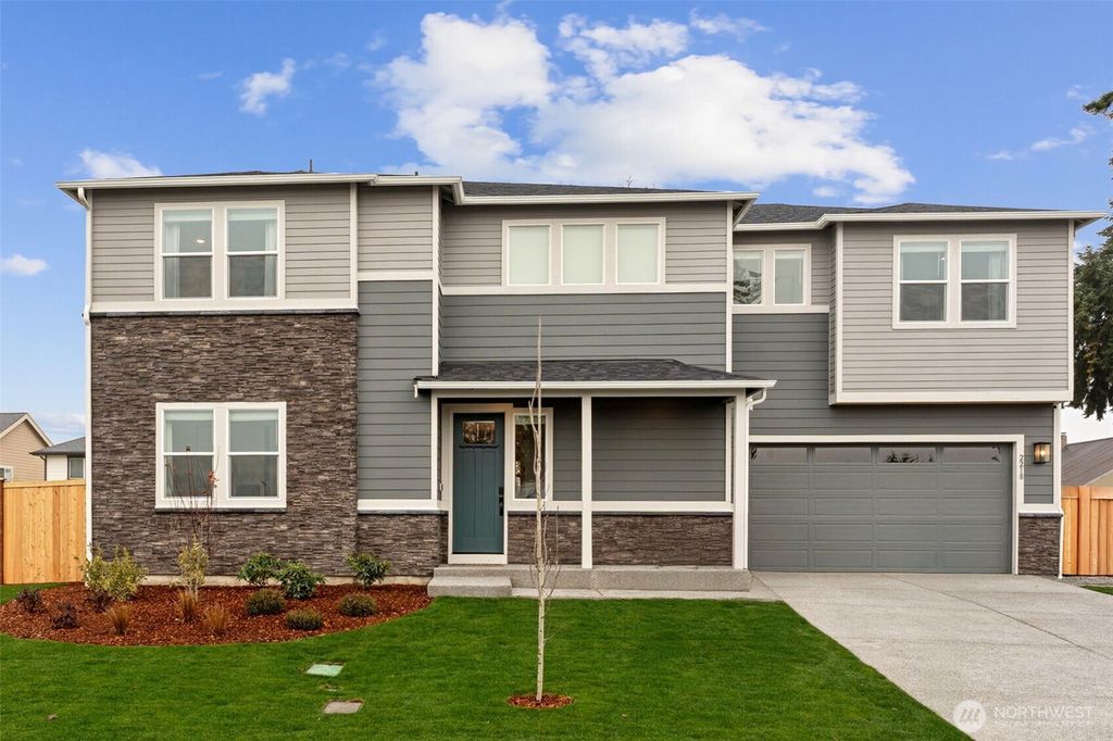 Photo of 2214 Oak Court Ct #4, Milton, WA 98354 (MLS # 2455368)