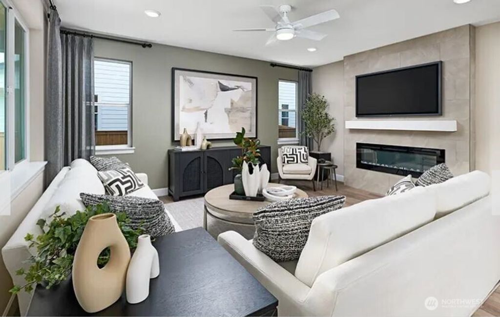 Photo of 2214 Oak Court Ct #4, Milton, WA 98354 (MLS # 2455368)