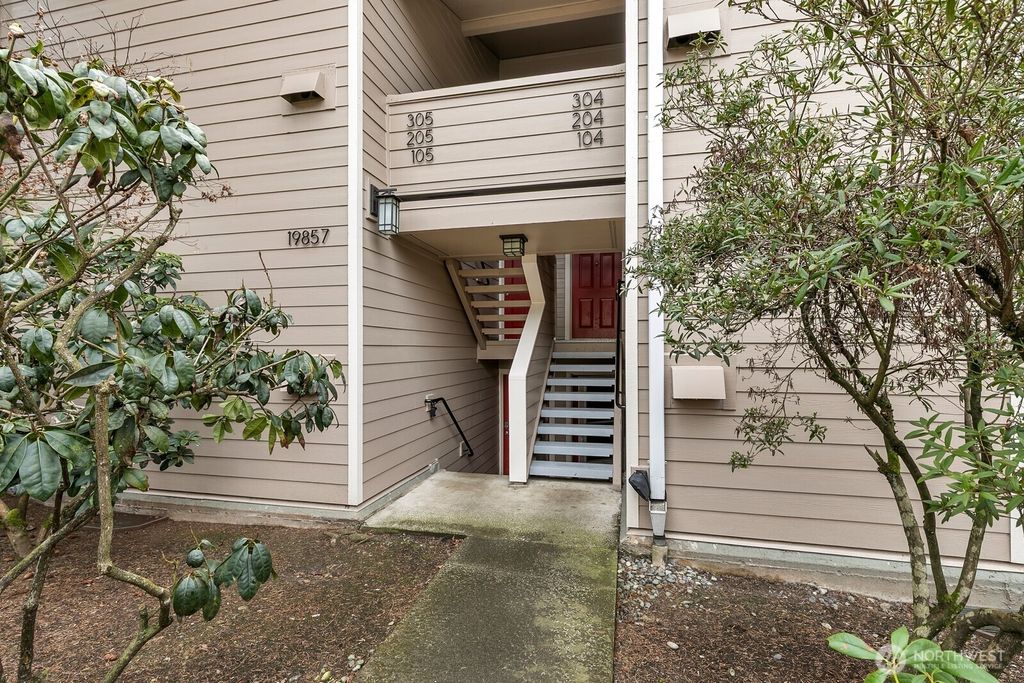 Photo of 19857 25th Avenue NE #105, Shoreline, WA 98155 (MLS # 2502444)
