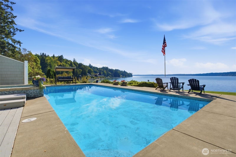 7110 Marble Beach Road NW