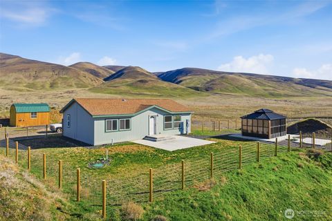 16161 N Wenas Road Selah WA 98942