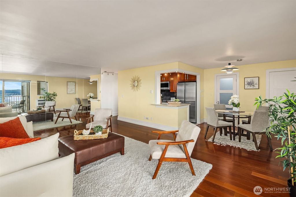 Photo of 7 Highland Drive #301, Seattle, WA 98109 (MLS # 2472375)