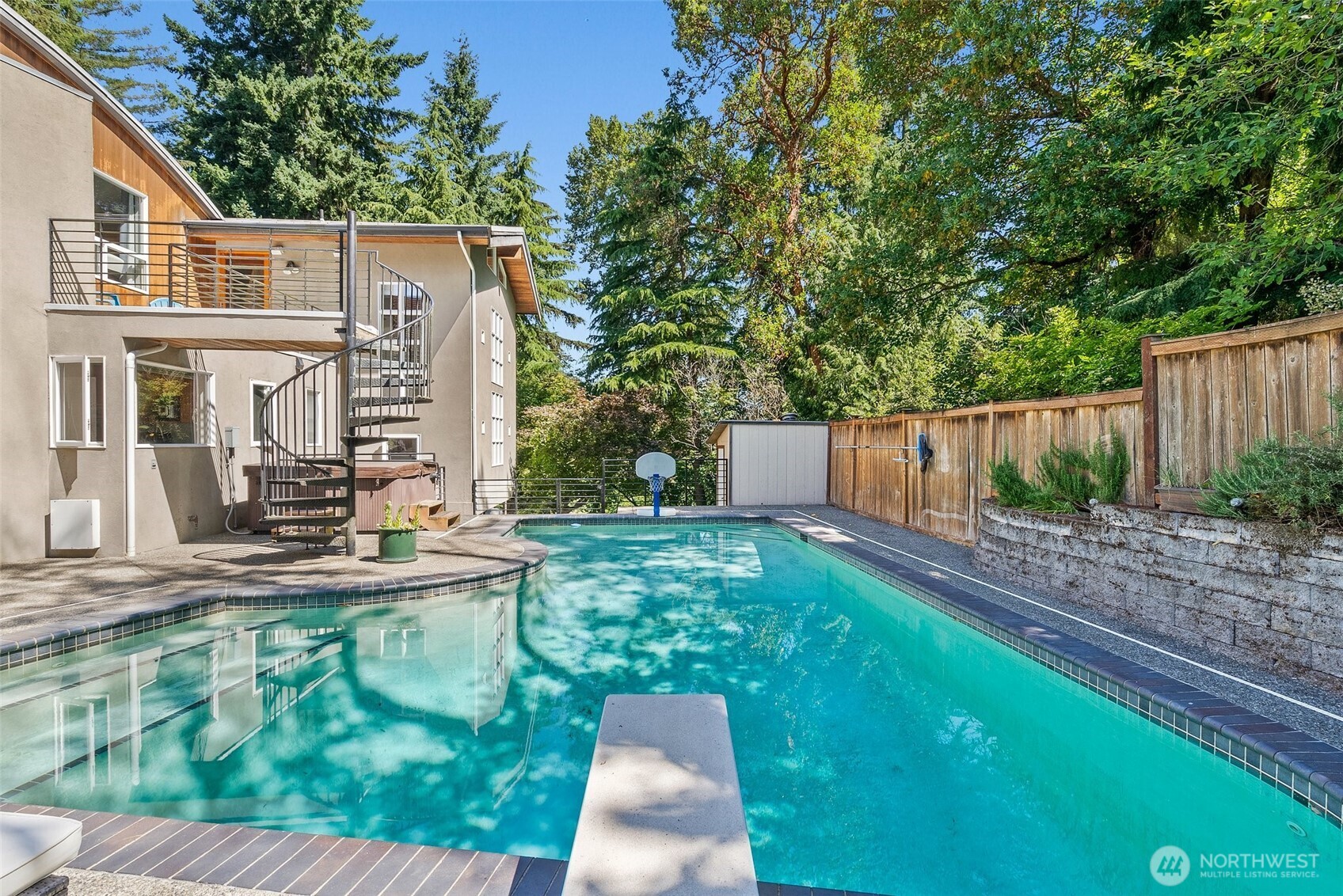 1933 Norma Road NE