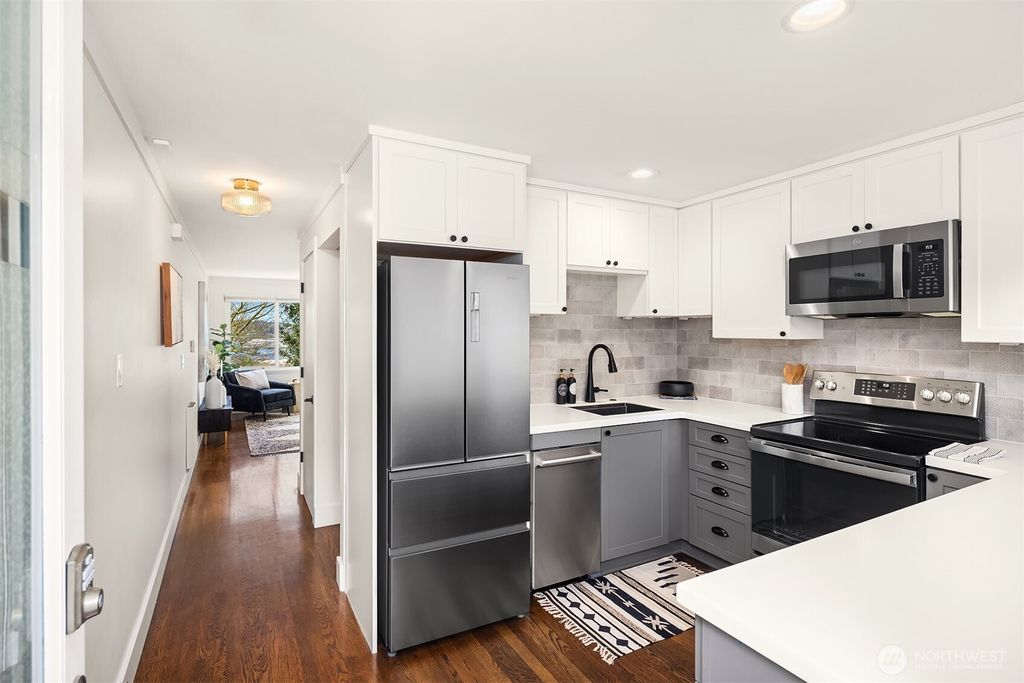 Photo of 4243 Palatine Avenue N, Seattle, WA 98103 (MLS # 2495983)