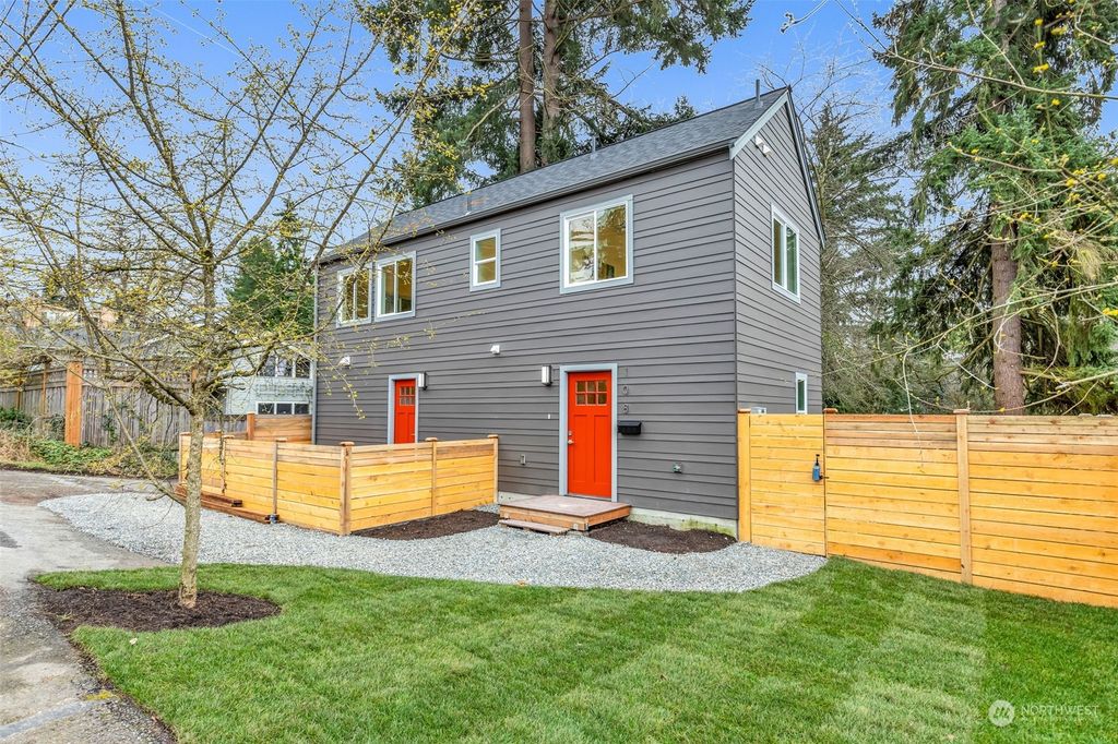 Photo of 108 N 110th Street, Seattle, WA 98133 (MLS # 2210702)