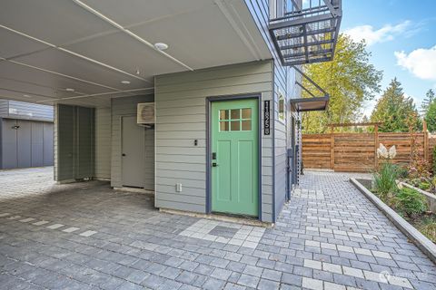 11825 59th Avenue S Unit B, Seattle, WA 98178 - MLS#: 2321510