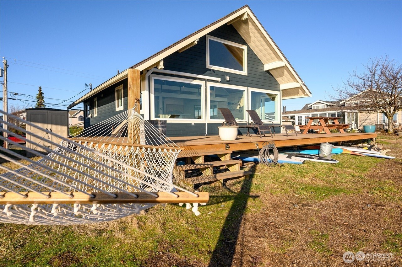 4144 Saltspring Drive