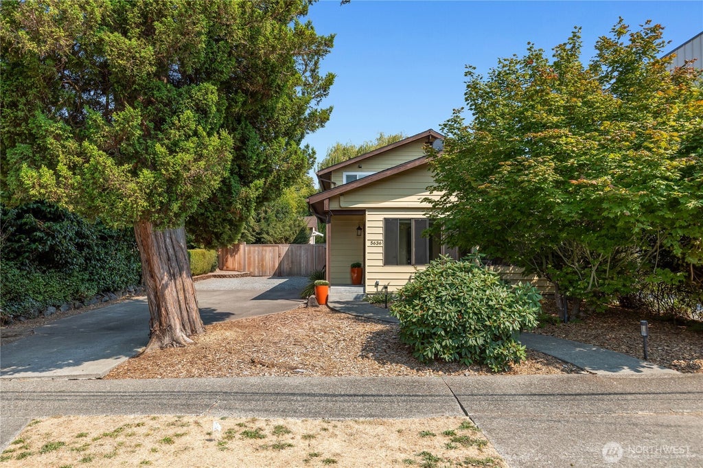 Photo of 5636 49th Avenue SW, Seattle, WA 98136 (MLS # 2570105)