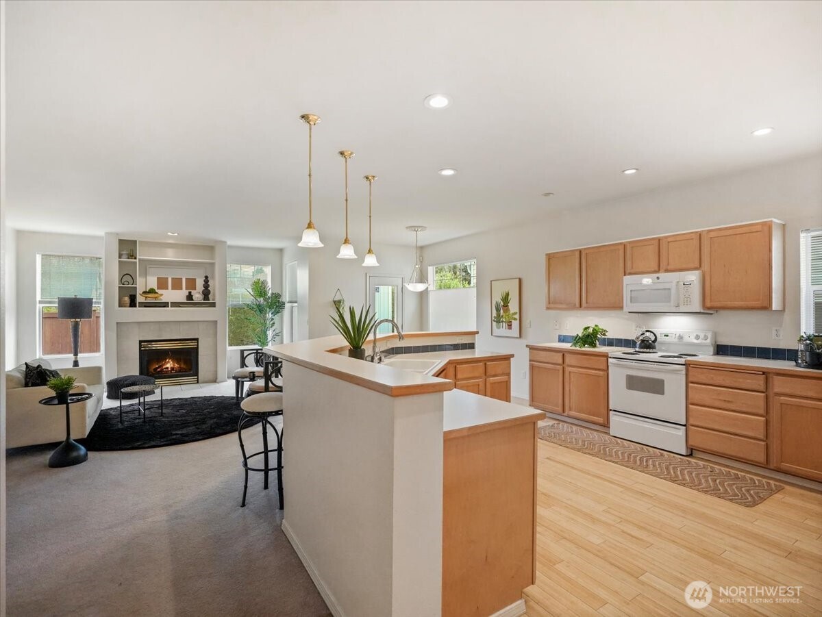 7402 143rd Avenue Ct E