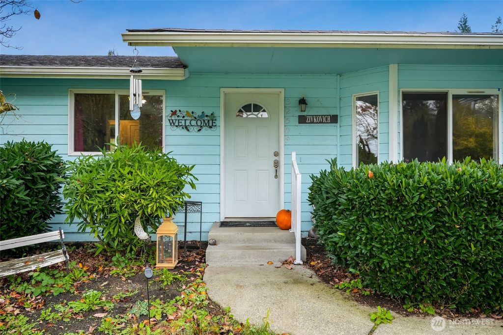 Photo of 32509 80th Drive NW, Stanwood, WA 98292 (MLS # 2446130)