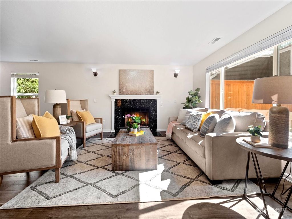 Photo of 18106 NE 91st Court, Redmond, WA 98052 (MLS # 2157798)