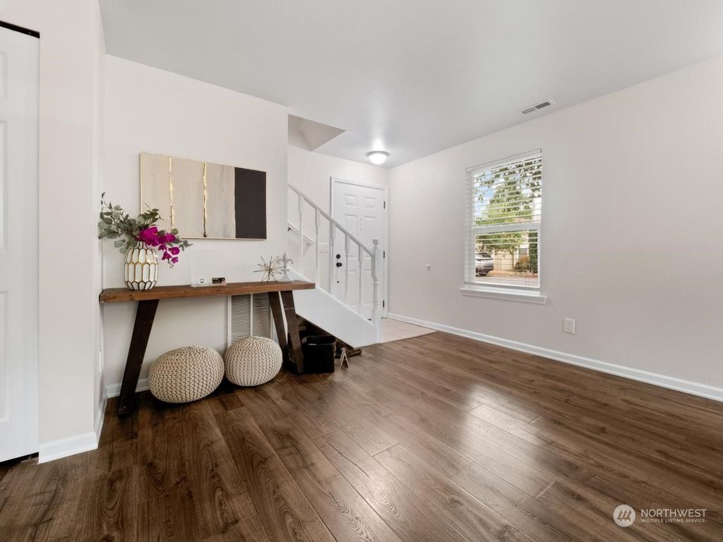 Photo of 18106 NE 91st Court, Redmond, WA 98052 (MLS # 2157798)