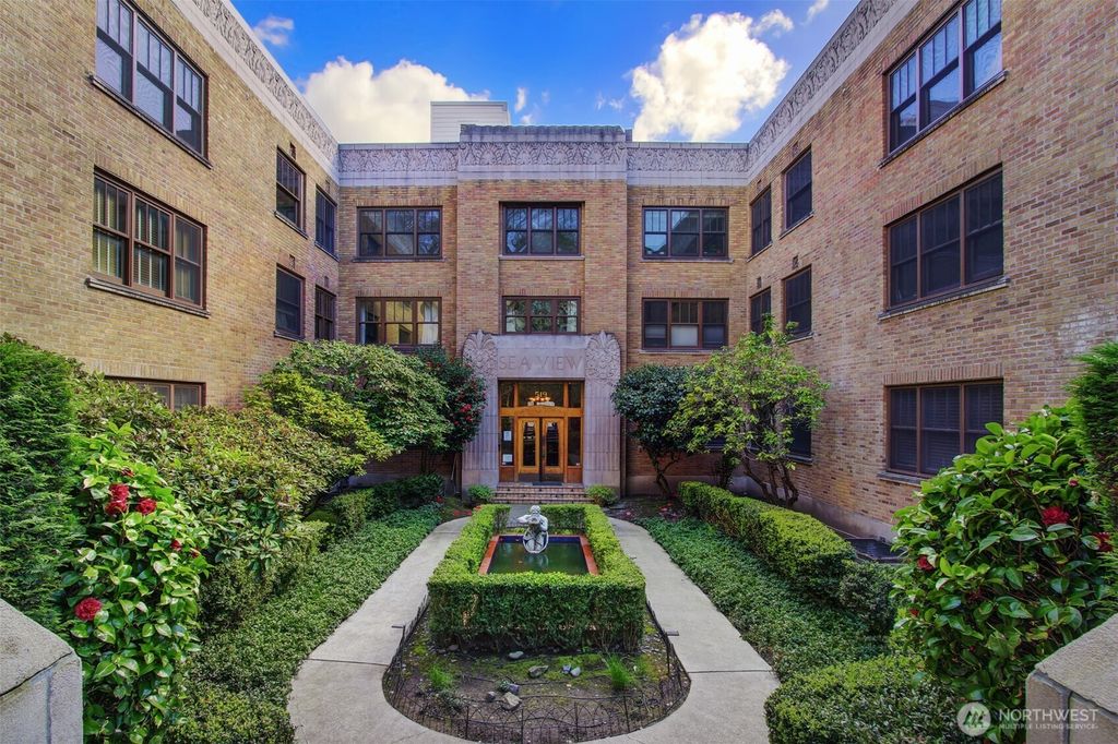 Photo of 519 W Roy Street #107, Seattle, WA 98119 (MLS # 2338866)