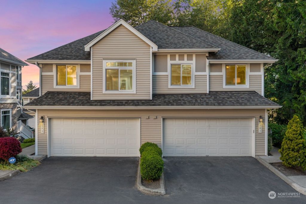 Photo of 6541 SE Cougar Mountain Way, Bellevue, WA 98006 (MLS # 2253232)