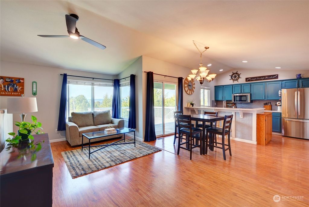 Photo of 5412 68th Drive NE, Marysville, WA 98270 (MLS # 1965694)