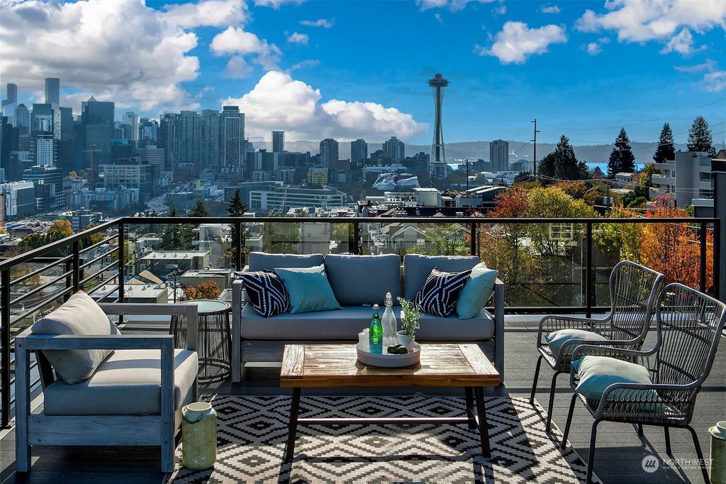 Photo of 511 Galer Street, Seattle, WA 98109 (MLS # 2032200)