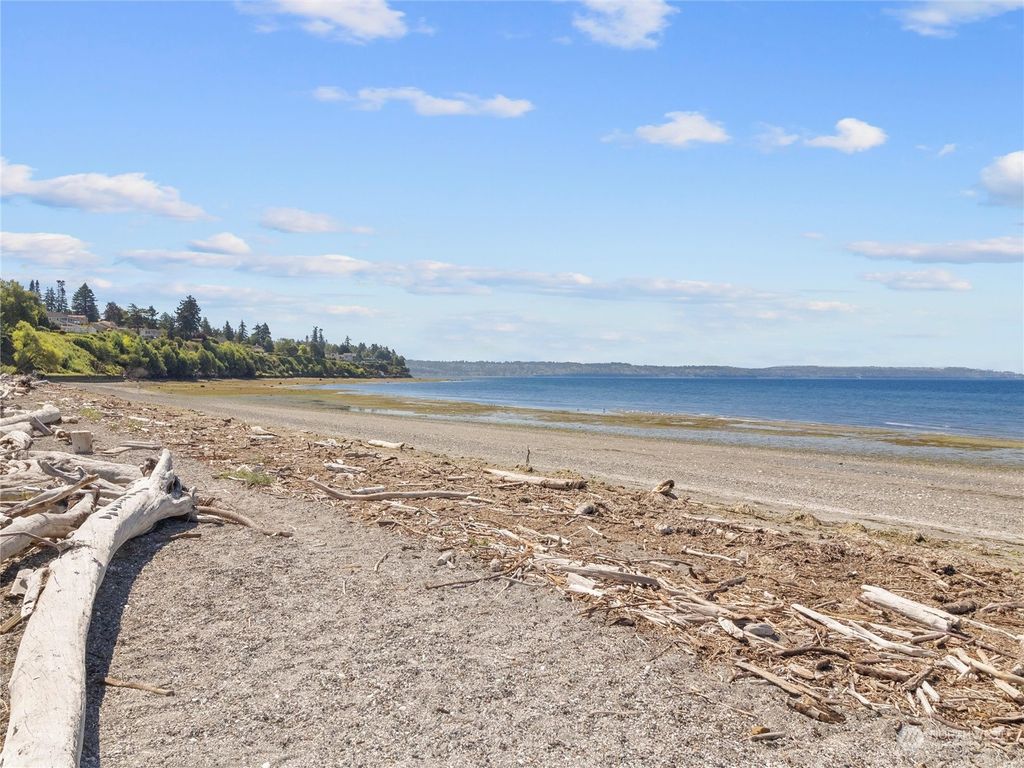 Photo of 22991 Marine View Drive S #D209, Des Moines, WA 98198 (MLS # 2273604)