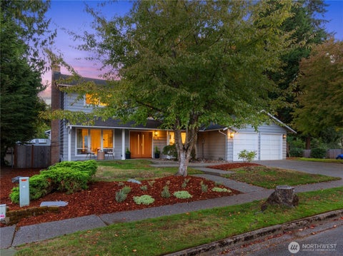 Photo of 5528 173rd Place SW, Lynnwood, WA 98037 (MLS # 2580850)