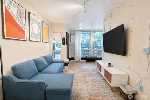 Photo of 1420 E Pine Street ST #E6, Seattle, WA 98122 (MLS # 2568721)