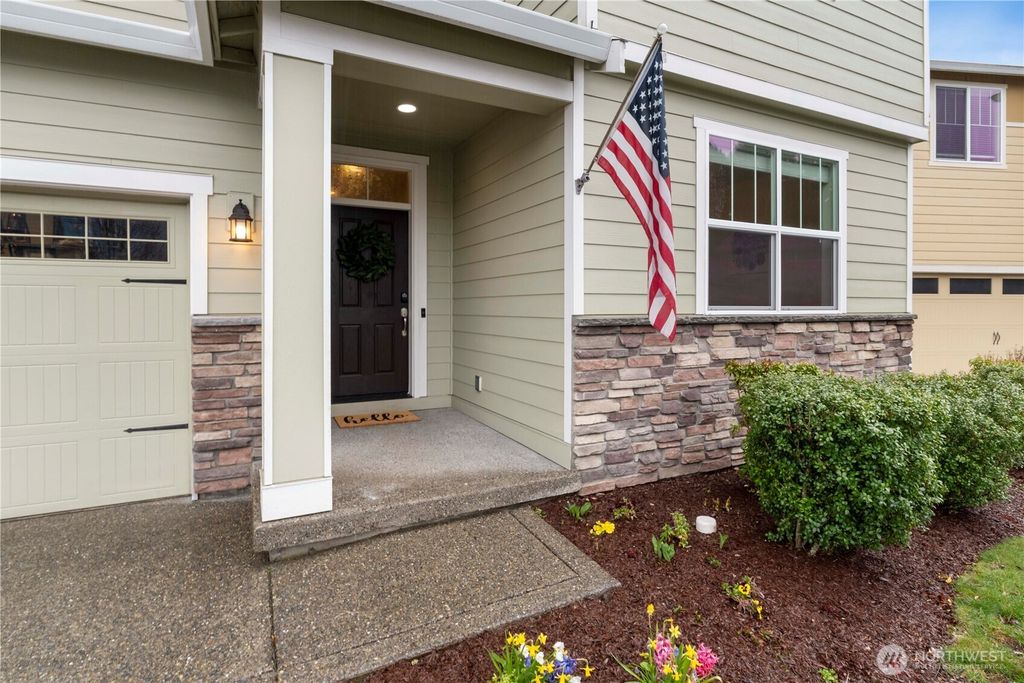 Photo of 13825 66th Ave E Ave, Puyallup, WA 98373 (MLS # 2486467)