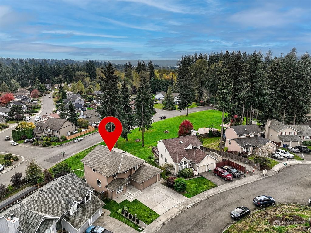 Photo of 37446 18th Avenue S, Federal Way, WA 98003 (MLS # 2301486)