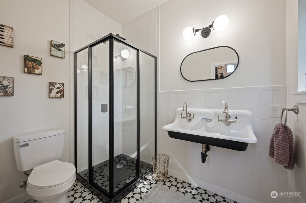listing image 9363764519749729934