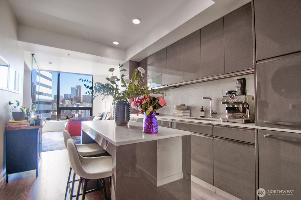 Photo of 1808 Minor Avenue #1700, Seattle, WA 98101 (MLS # 2476959)