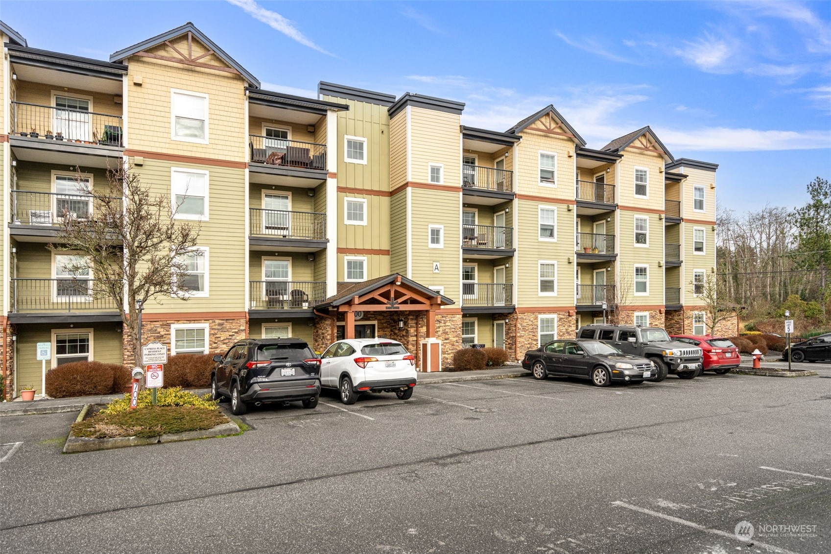 Bellingham, Washington 98225, United States, 2 Bedrooms Bedrooms, ,2 BathroomsBathrooms,Residential,Pending,10631