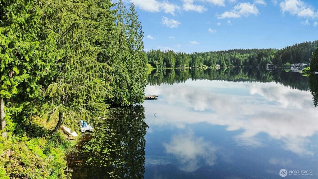 Photo of 3304 W Ames Lake Drive NE, Redmond, WA 98053 (MLS # 2500363)