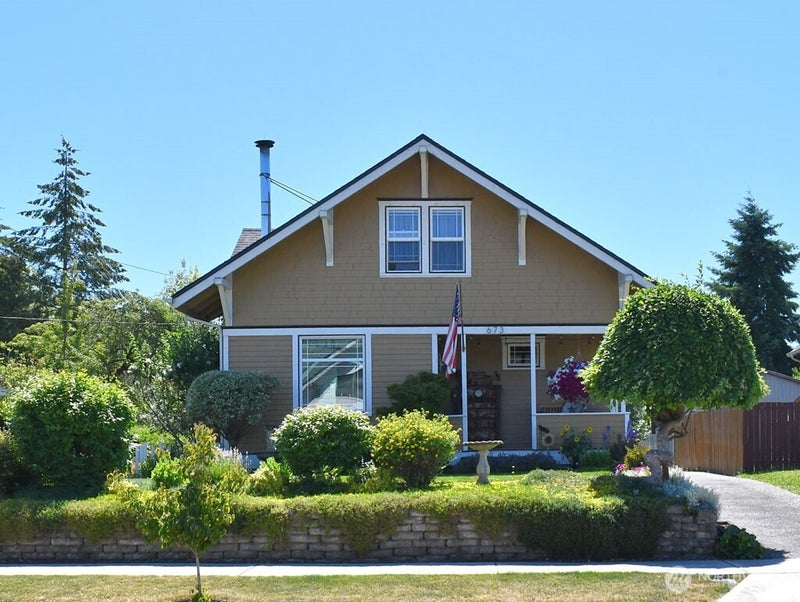 673 SW Chehalis Avenue