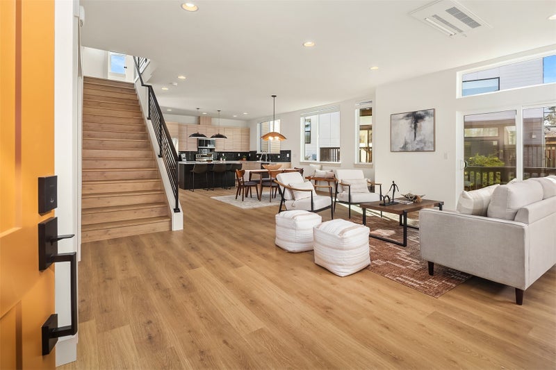 3007 S Dakota St