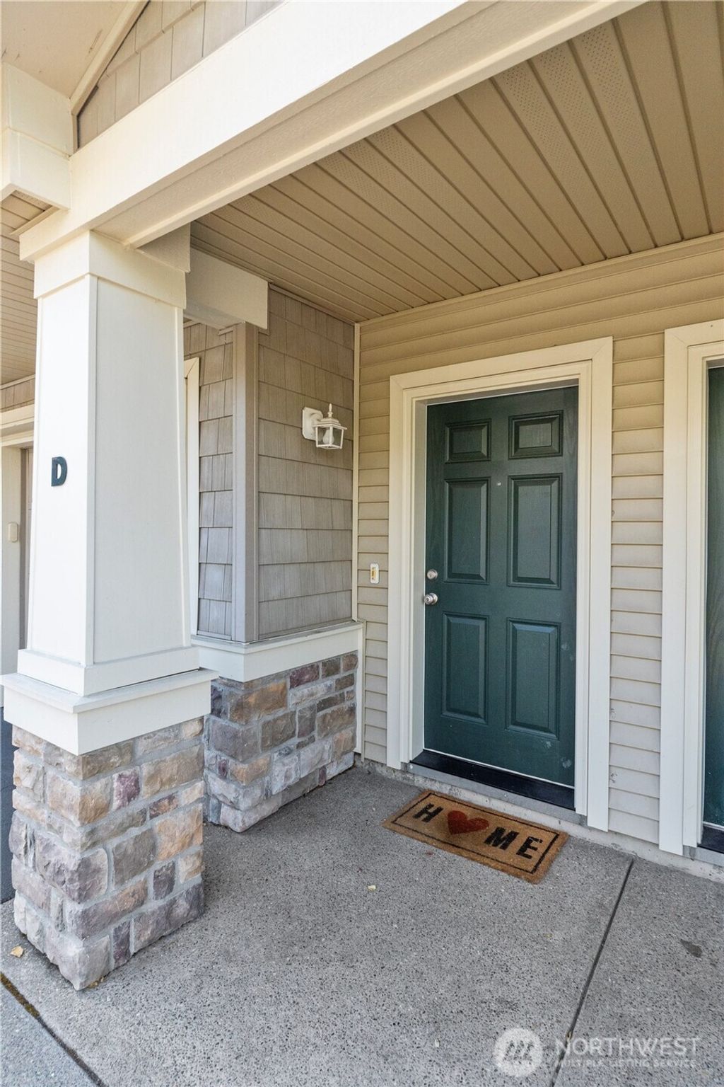 Photo of 6137 Hazel Loop SE #D, Auburn, WA 98092 (MLS # 2403510)