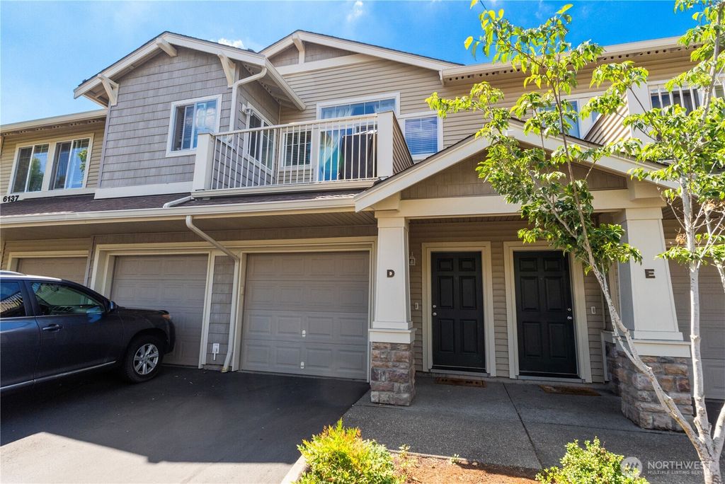 Photo of 6137 Hazel Loop SE #D, Auburn, WA 98092 (MLS # 2403510)