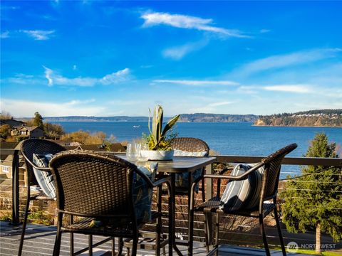 3617 Soundview Drive W University Place WA 98466