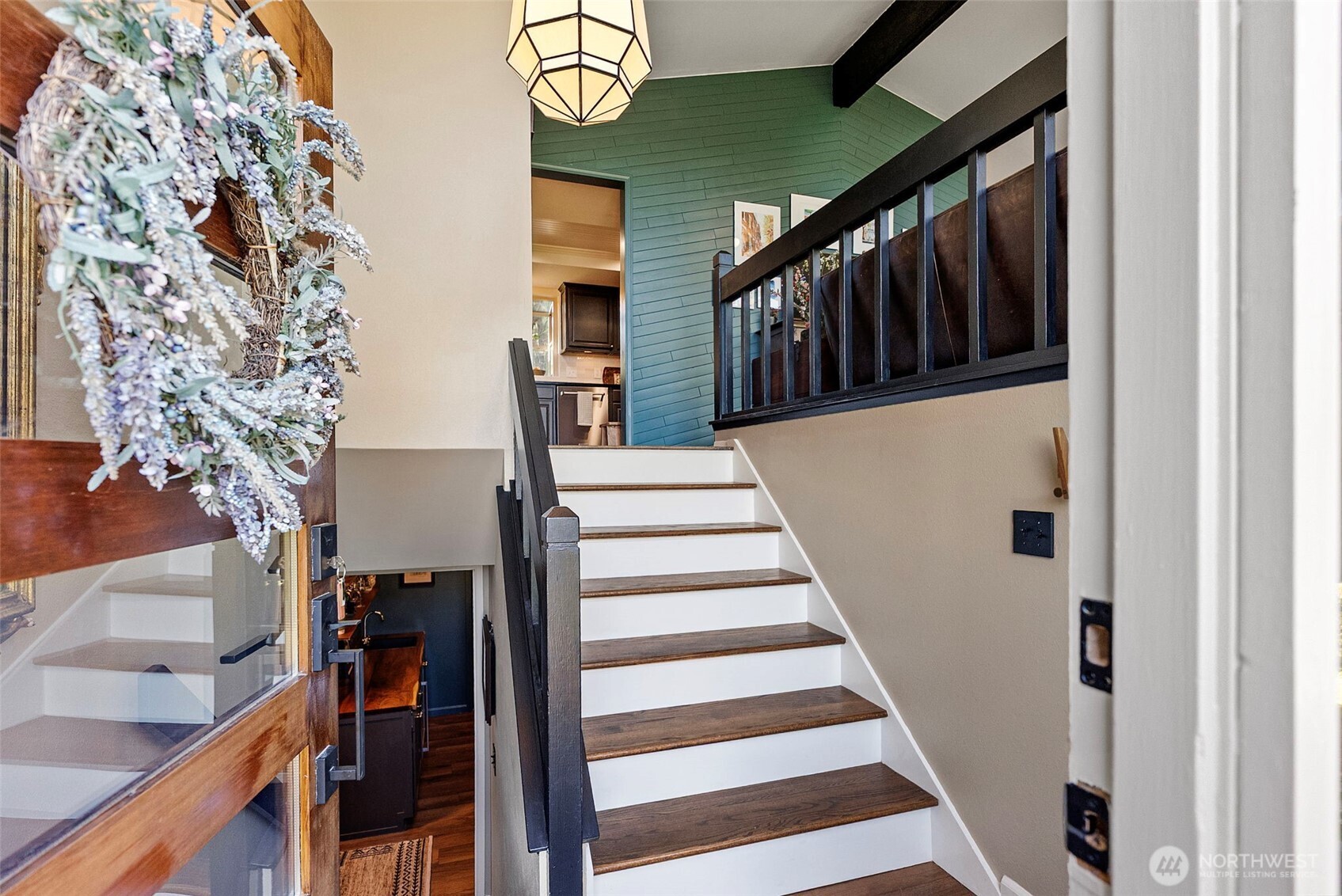 8205 Clearidge Avenue NW