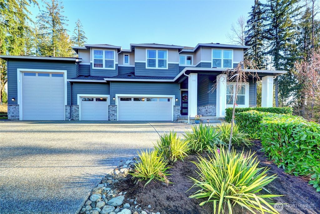 Photo of 11303 143rd Drive NE, Lake Stevens, WA 98258 (MLS # 2492445)
