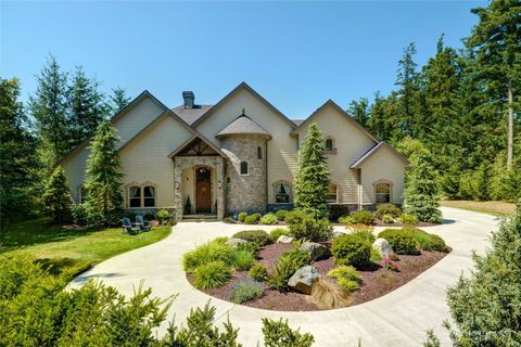 Photo of 67 Gilbertson Road, Camano Island, WA 98282 (MLS # 2411627)