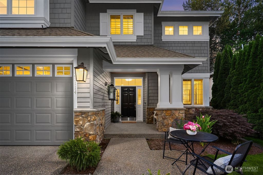 Photo of 27114 SE 13th Street, Sammamish, WA 98075 (MLS # 2411876)