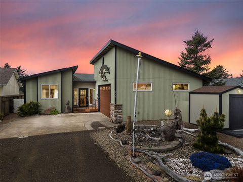 Photo of 263 Canal Drive NE, Ocean Shores, WA 98569 (MLS # 2514227)